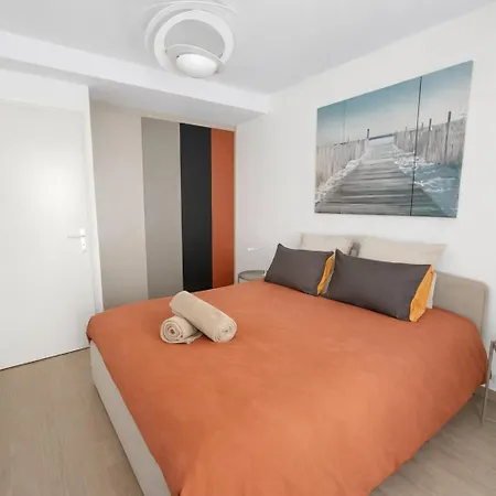 Le Reve Des Muriers - T3 Avec Terrasse Et Parking Gratuit *