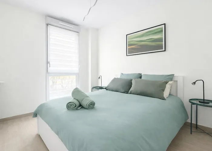 Le Rêve Des Mûriers - T3 Avec Terrasse Et Parking Gratuit